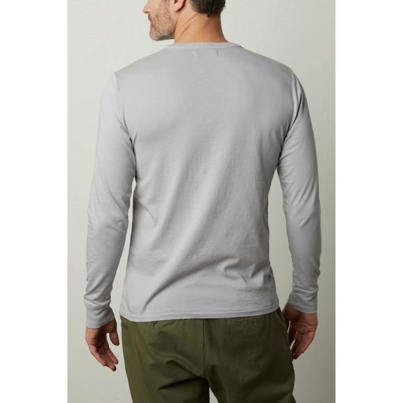 NEW VELVET BY GRAHAM & SPENCER strauss long sleeve tee in algae - Picture 3 of 3